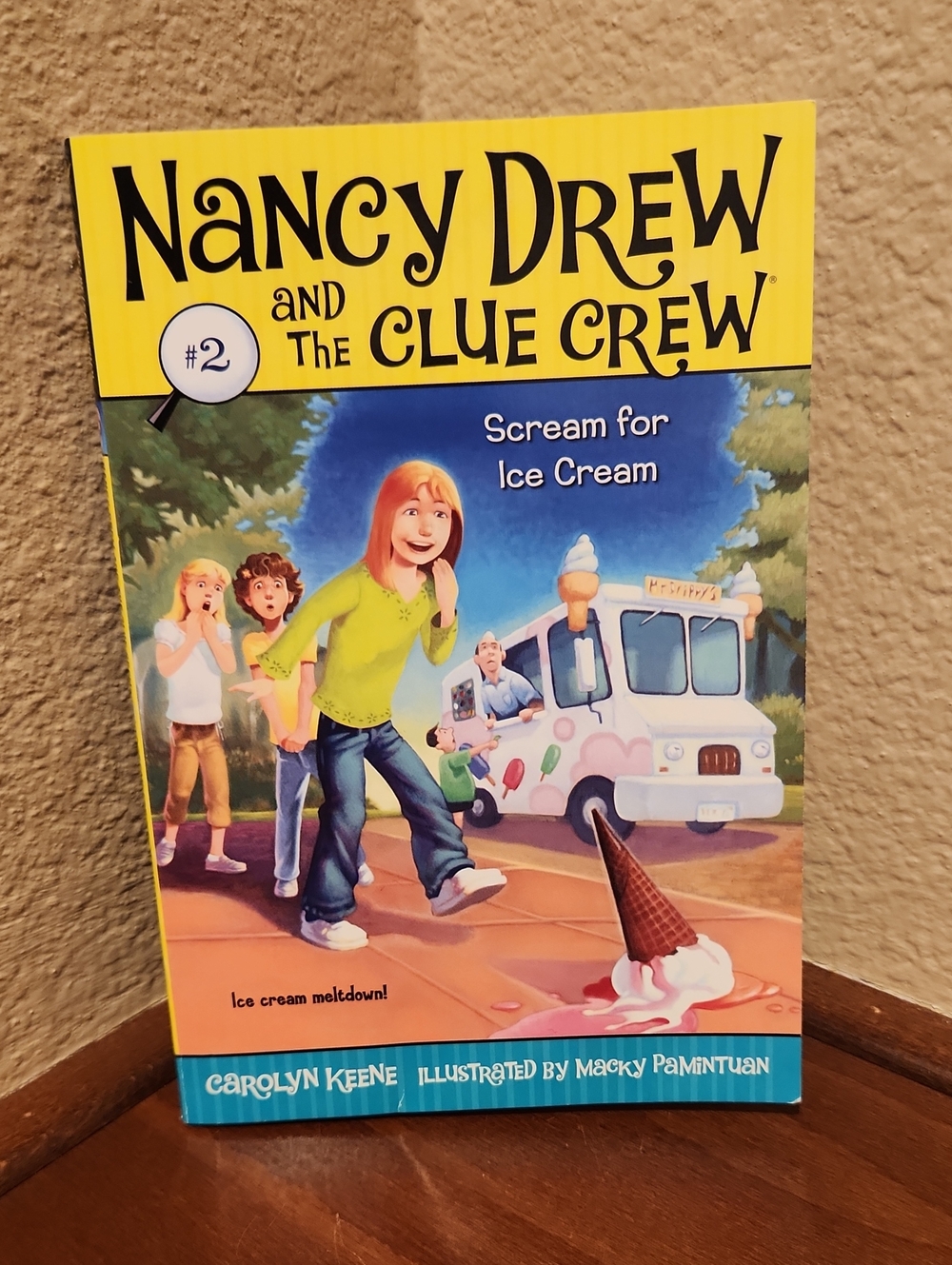 Nancy Drew and the Clue Crew Book #2 - Scream for Ice Cream